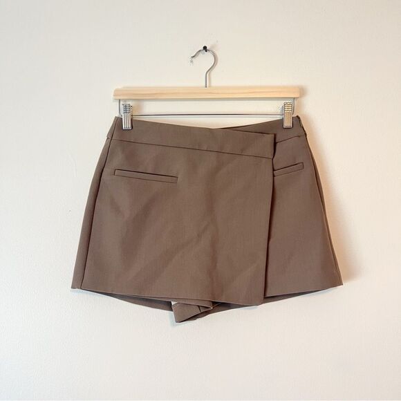 Zara Asymmetric Taupe Brown Skort NEW Size Medium Blogger Favorite - Picture 4 of 8